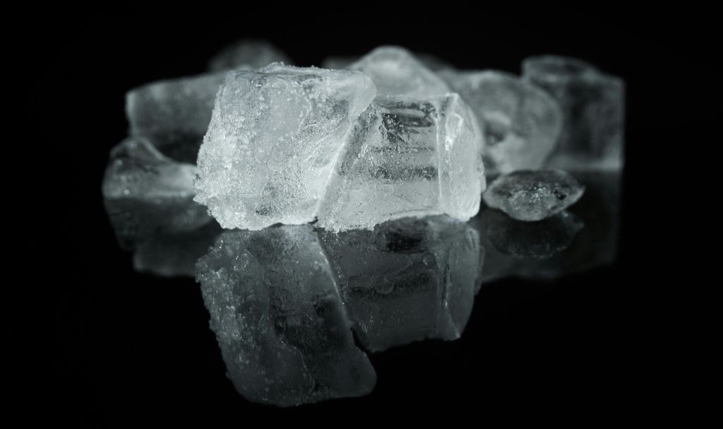 ice block maker